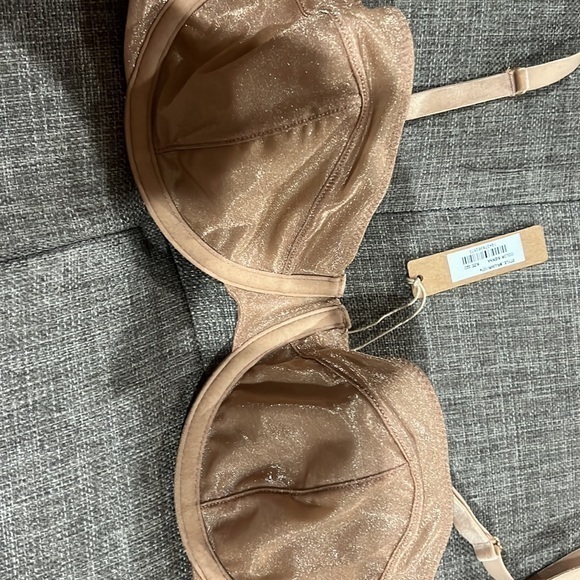 Skims Sheer Velvet Underwire Bra - Picture 2 of 2